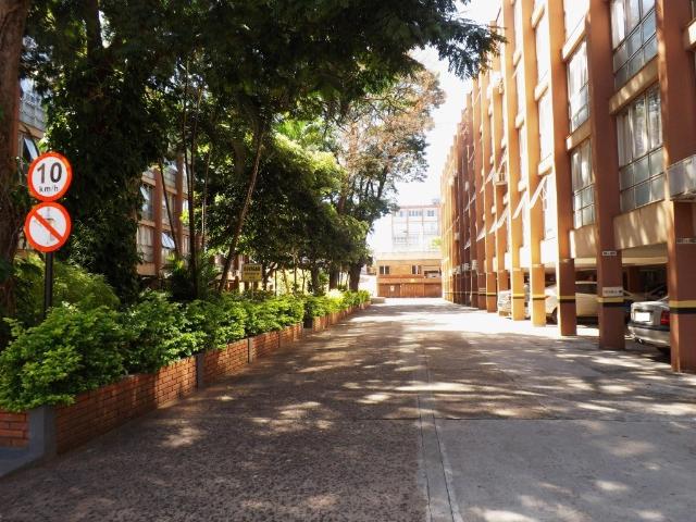 Apartamento aluguel em Jardim Cerro Azul, Maringá