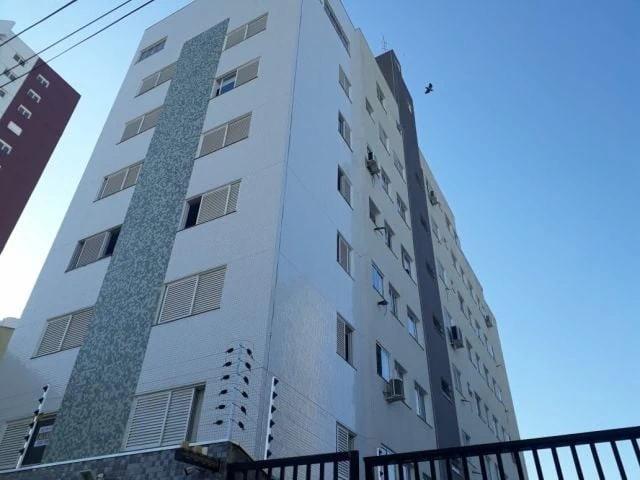 Apartamento aluguel em Zona 03, Maringá