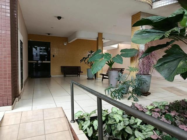 Apartamento aluguel em Zona 04, Maringá
