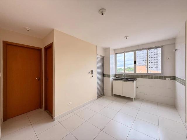 Apartamento aluguel em Zona 07, Maringá