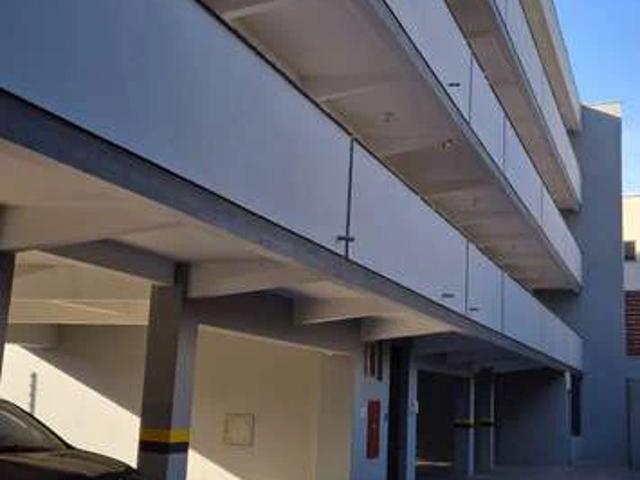 Apartamento aluguel em Jardim Ipiranga, Maringá