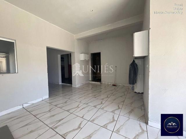 Apartamento aluguel em Vila Nova, Monte Carmelo