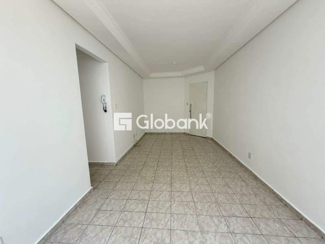 Apartamento aluguel em Montes Claros, Região Geográfica Intermediária de Montes Claros