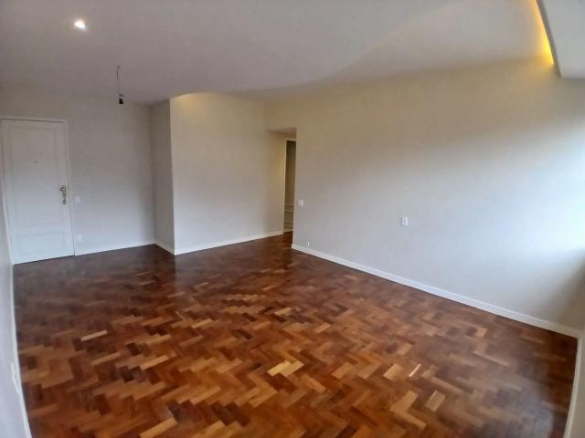 Apartamento aluguel em Nova Friburgo, Região Geográfica Intermediária de Petrópolis