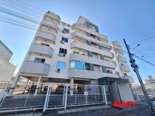 Apartamento aluguel em Aririú, Palhoça