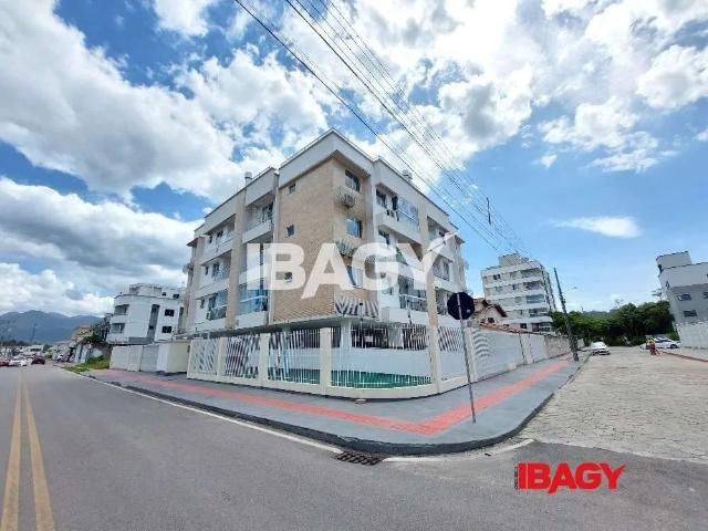 Apartamento aluguel em Aririú, Palhoça
