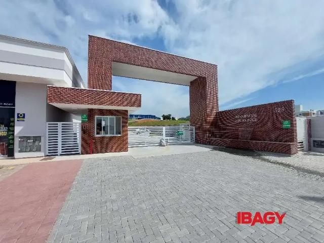 Apartamento aluguel em Região Geográfica Imediata de Florianópolis, Palhoça