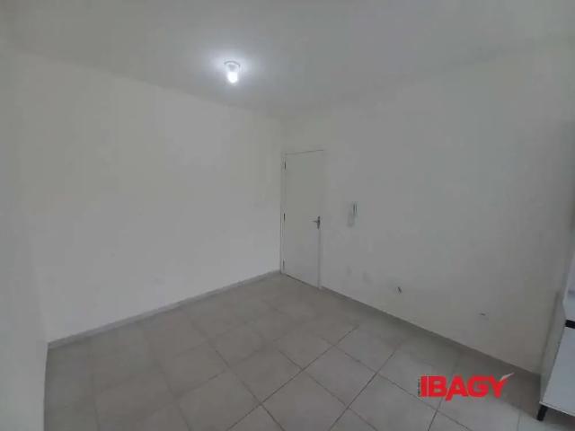 Apartamento aluguel em Bela Vista, Palhoça