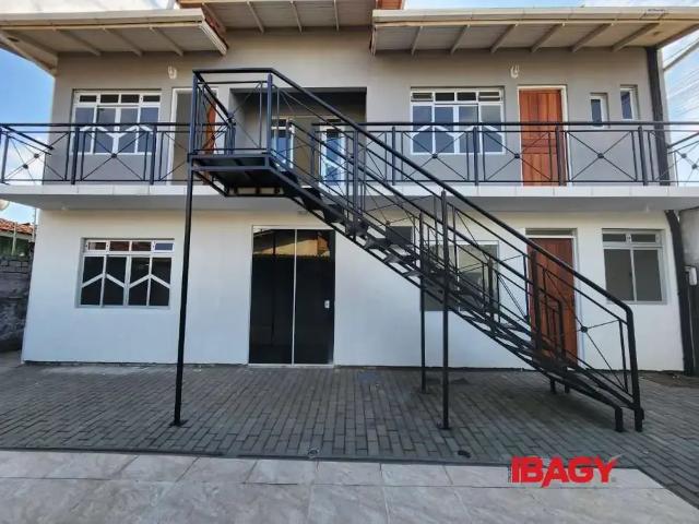 Apartamento aluguel em Região Geográfica Imediata de Florianópolis, Palhoça