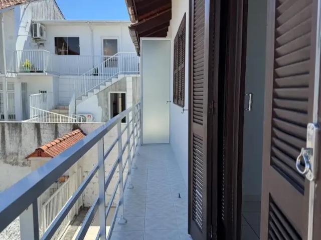 Apartamento aluguel em Região Geográfica Imediata de Florianópolis, Palhoça