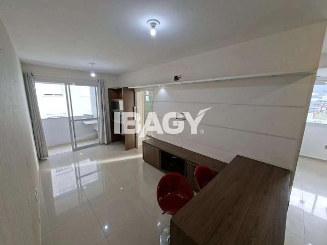 Apartamento aluguel em Cidade Universitária Pedra Branca, Palhoça