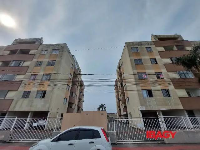 Apartamento aluguel em Região Geográfica Imediata de Florianópolis, Palhoça