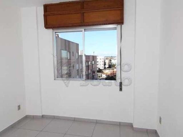 Apartamento aluguel em Sede, Pelotas