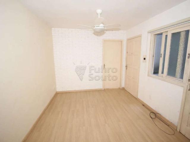 Apartamento aluguel em Pelotas, Centro