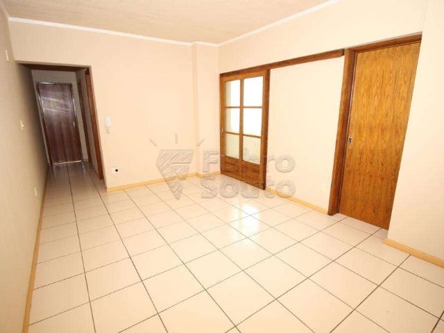 Apartamento aluguel em Pelotas, Centro