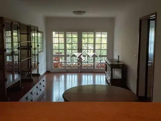 Apartamento aluguel em Região Geográfica Imediata de Petrópolis, Região Metropolitana do Rio de Janeiro