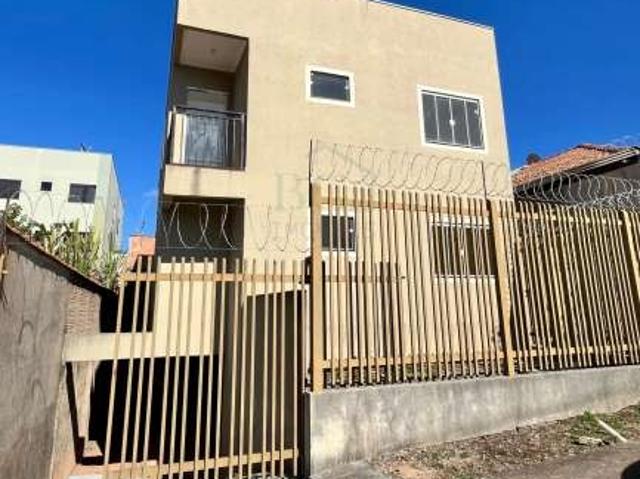 Apartamento aluguel em Poços de Caldas, Funcionários