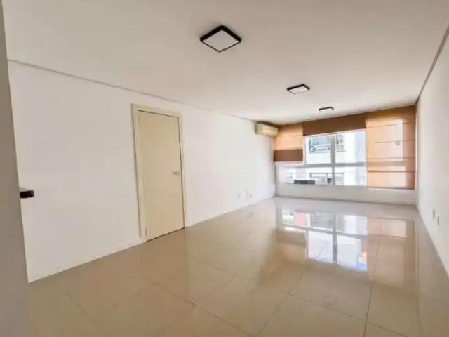 Apartamento aluguel em Região Geográfica Imediata de Porto Alegre, Região Metropolitana de Porto Alegre