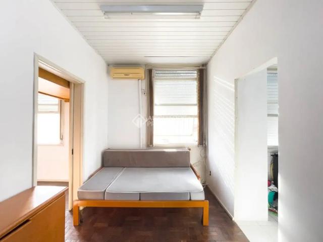 Apartamento aluguel em Região Geográfica Imediata de Porto Alegre, Região Metropolitana de Porto Alegre
