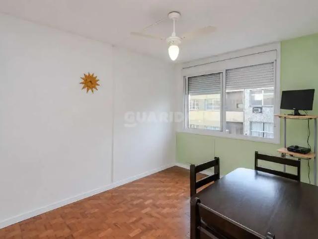 Apartamento aluguel em Região Geográfica Imediata de Porto Alegre, Região Metropolitana de Porto Alegre