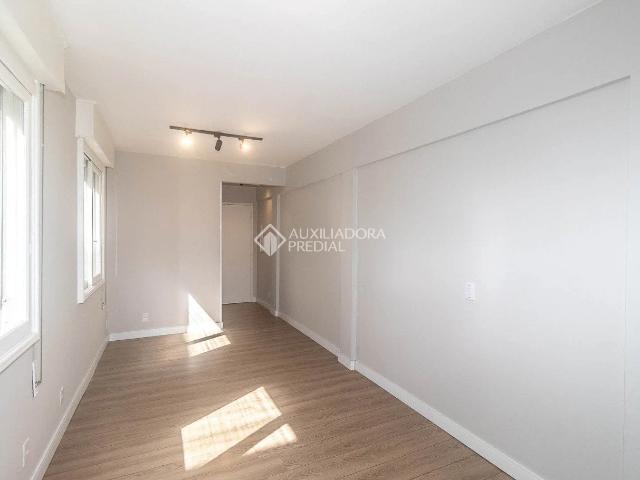 Apartamento aluguel em Nova Crixás, Região Geográfica Intermediária de Goiânia