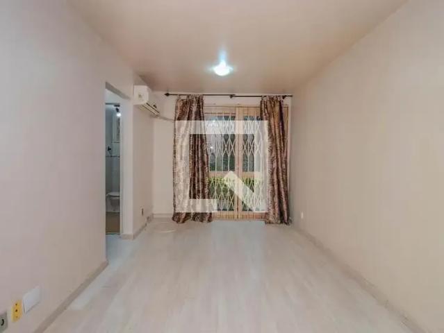 Apartamento aluguel em Jardim do Salso, Porto Alegre