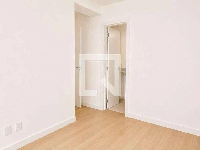Apartamento aluguel em Região Geográfica Imediata de Porto Alegre, Região Metropolitana de Porto Alegre
