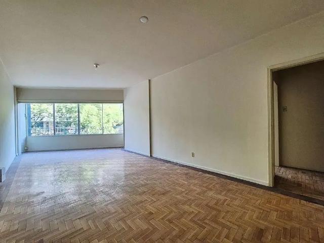 Apartamento aluguel em Região Geográfica Imediata de Porto Alegre, Região Metropolitana de Porto Alegre