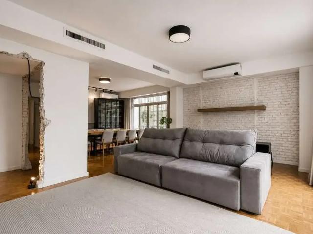 Apartamento aluguel em Região Geográfica Imediata de Porto Alegre, Região Metropolitana de Porto Alegre