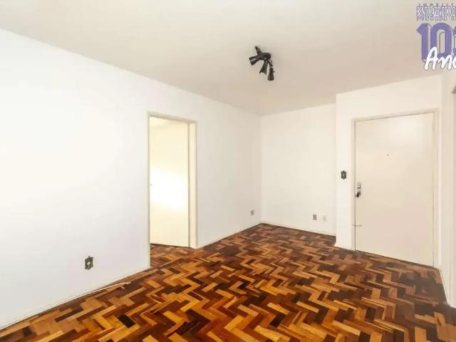 Apartamento aluguel em Região Geográfica Imediata de Porto Alegre, Região Metropolitana de Porto Alegre