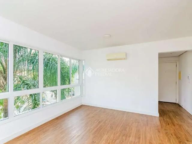 Apartamento aluguel em Região Geográfica Imediata de Porto Alegre, Região Metropolitana de Porto Alegre
