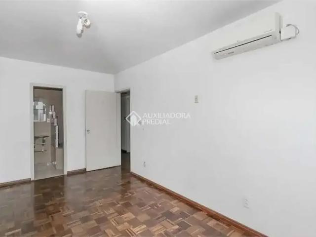 Apartamento aluguel em Região Geográfica Imediata de Porto Alegre, Região Metropolitana de Porto Alegre
