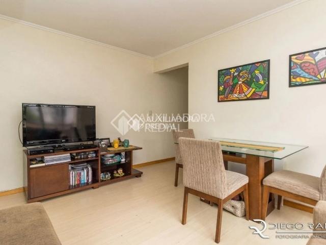 Apartamento aluguel em São João, Porto Alegre