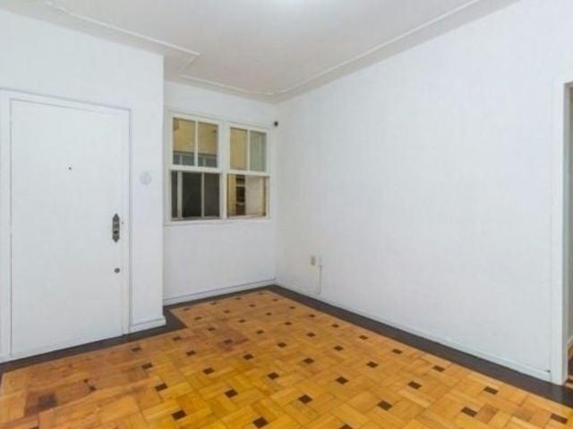 Apartamento aluguel em Região Geográfica Imediata de Porto Alegre, Região Metropolitana de Porto Alegre