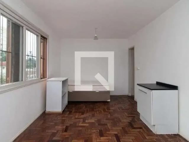 Apartamento aluguel em Região Geográfica Imediata de Porto Alegre, Região Metropolitana de Porto Alegre