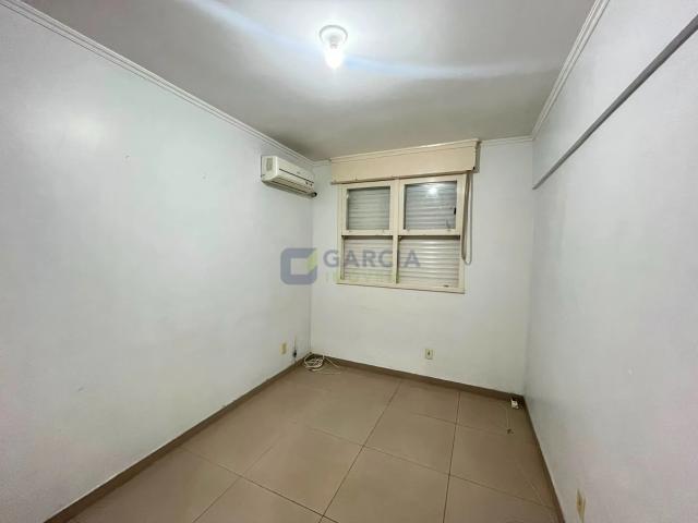 Apartamento aluguel em Condominio Zeferino Dias, Porto Alegre