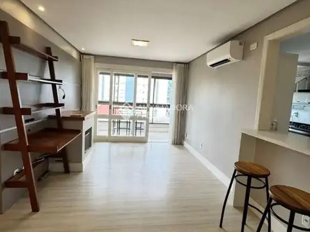 Apartamento aluguel em Região Geográfica Imediata de Porto Alegre, Região Metropolitana de Porto Alegre