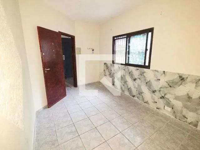 Apartamento aluguel em Região Imediata de Santos, Região Metropolitana da Baixada Santista