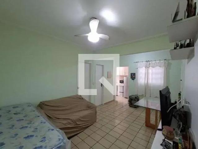 Apartamento aluguel em Região Imediata de Santos, Região Metropolitana da Baixada Santista