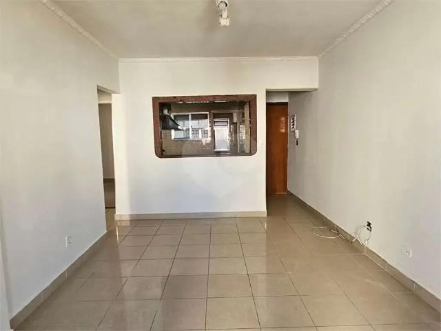 Apartamento aluguel em Região Imediata de Santos, Região Metropolitana da Baixada Santista