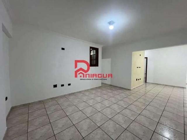 Apartamento aluguel em Região Imediata de Santos, Região Metropolitana da Baixada Santista