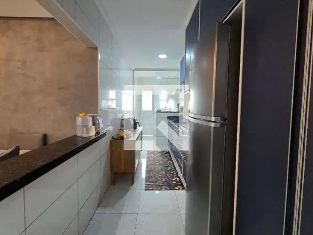 Apartamento aluguel em Região Imediata de Santos, Região Metropolitana da Baixada Santista