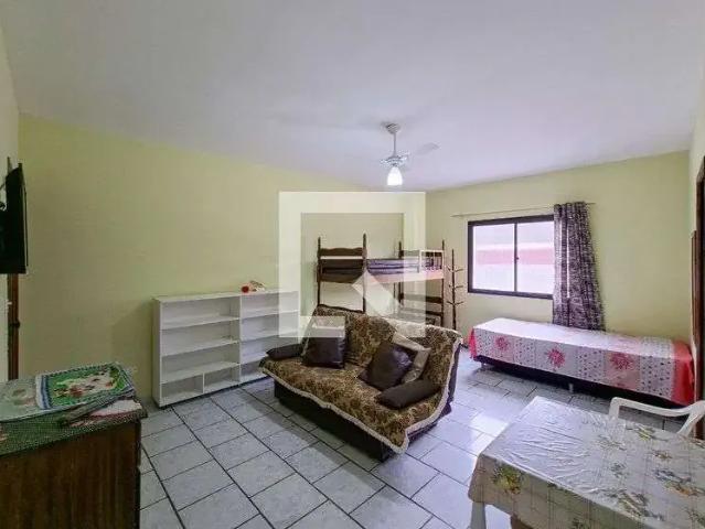 Apartamento aluguel em Região Imediata de Santos, Região Metropolitana da Baixada Santista