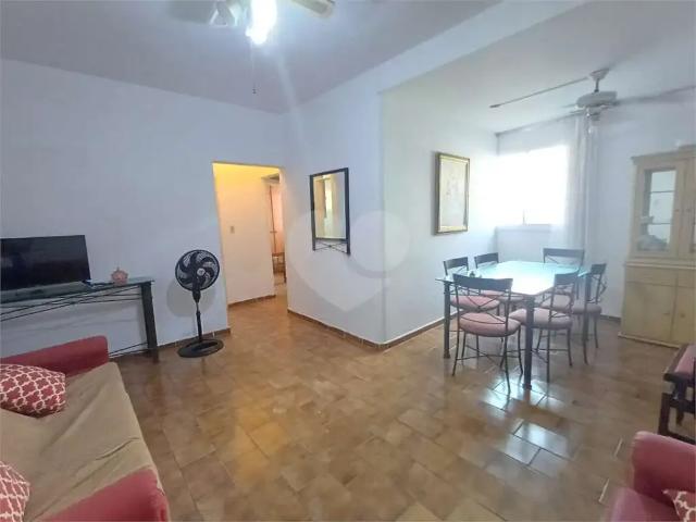 Apartamento aluguel em Região Imediata de Santos, Região Metropolitana da Baixada Santista