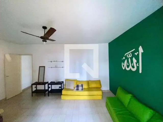 Apartamento aluguel em Região Imediata de Santos, Região Metropolitana da Baixada Santista