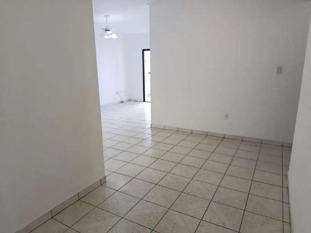 Apartamento aluguel em Região Imediata de Santos, Região Metropolitana da Baixada Santista