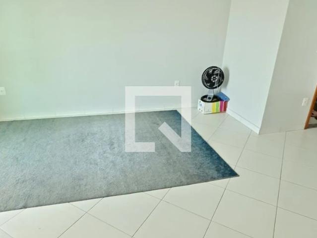 Apartamento aluguel em Praia Grande