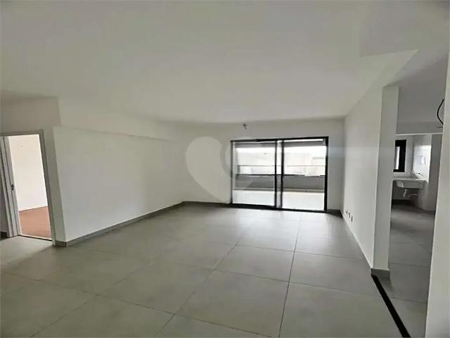 Apartamento aluguel em Região Geográfica Imediata de Montes Claros, Olhos-d'Água
