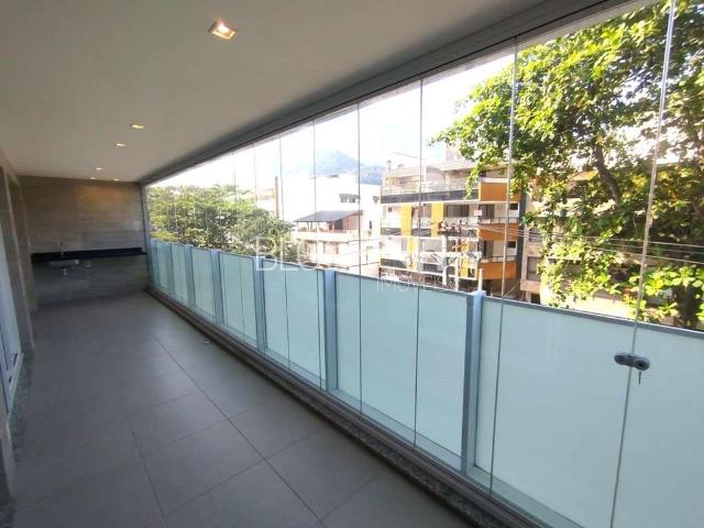 Apartamento aluguel em Jardim Oceânico, Rio de Janeiro