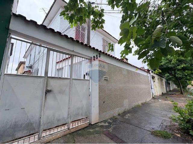 Apartamento aluguel em Cascadura, Rio de Janeiro